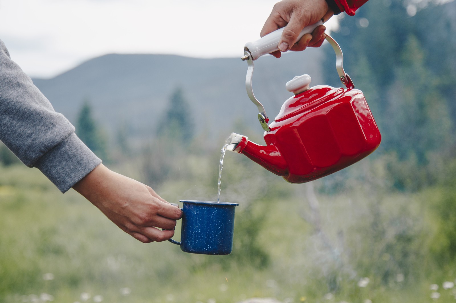 Wie kommt das Wasser in den Tank des Wohnmobils?